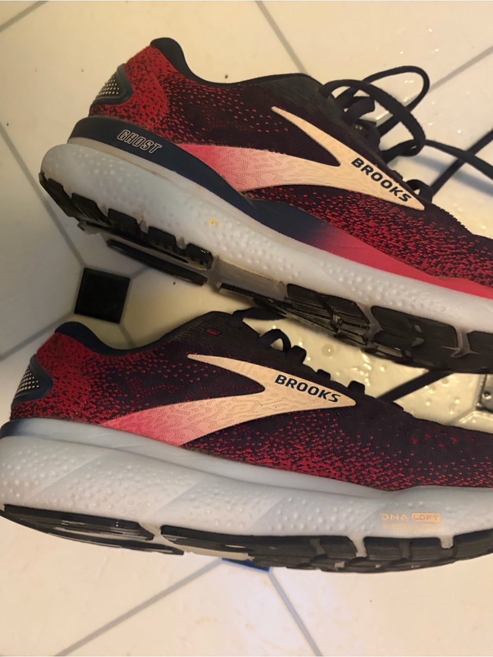 Brooks Runner Ghost Sneakers in 7 narrow
